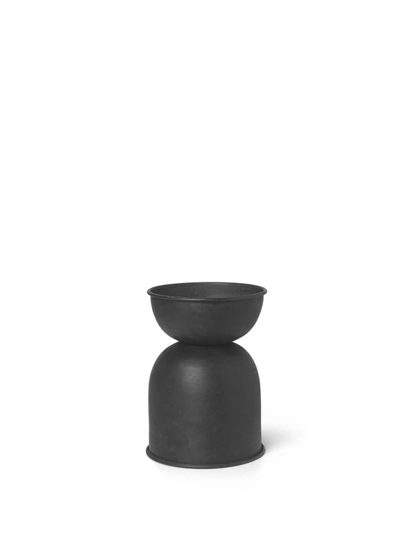 Ferm LIVING Pot Hourglass, XS, Noir 4 Ferm LIVING Pot Hourglass, XS, Noir – Image 2