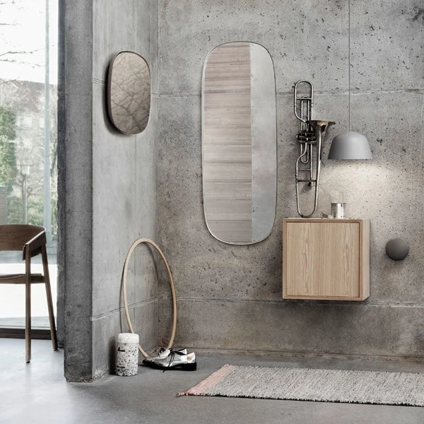 Muuto Miroir Framed, Grand Modèle, Taupe 4 Muuto Miroir Framed, Grand Modèle, Taupe – Image 2