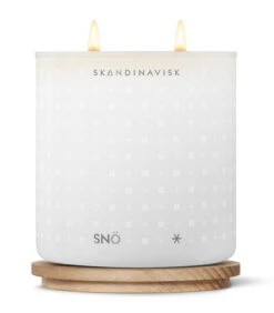 Skandinavisk Bougie Parfumée Avec Couvercle, SNÖ, 400 g 11 Skandinavisk Bougie Parfumée Avec Couvercle, SNÖ, 400 g -Intérieure Décoration Magasin 20114 3 SNO CANDLE 400G