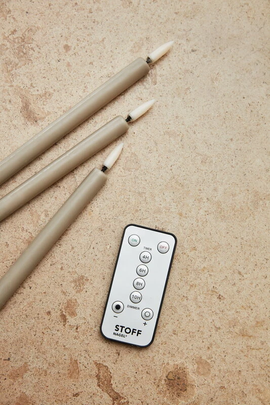 STOFF Copenhagen Bougies LED STOFF, 2 pièces, Sable 4 STOFF Copenhagen Bougies LED STOFF, 2 pièces, Sable – Image 2