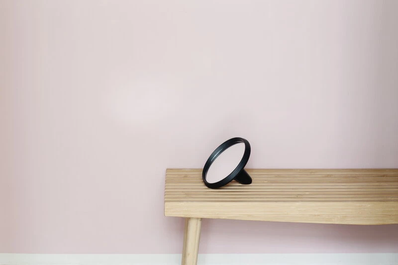 Spring Copenhagen Petit Miroir à Main Satellite, Noir 8 Spring Copenhagen Petit Miroir à Main Satellite, Noir – Image 6