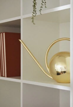 AYTM Petit Arrosoir Globe, Doré 12 AYTM Petit Arrosoir Globe, Doré -Intérieure Décoration Magasin AYTM D1 03 153