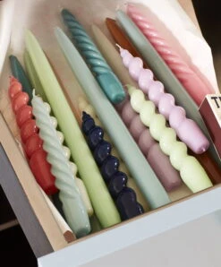 HAY Bougies Twist, Lot De 6, Beige-gris - Citrus - Nude -Intérieure Décoration Magasin Candle Spiral Candle Twist Candle Conical