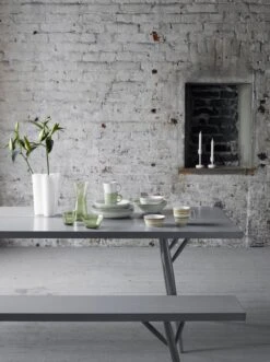 Iittala Vase Aalto 251 mm, Blanc 9 Iittala Vase Aalto 251 mm, Blanc -Intérieure Décoration Magasin Iittala AaltoTeemaOrigo2013 3