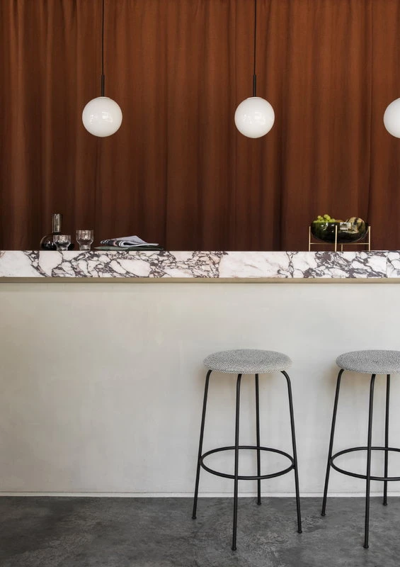 MENU Vase Échasse, Smoke 6 MENU Vase Échasse, Smoke – Image 4