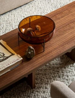 MENU Coupe Échasse, Ambre 13 MENU Coupe Échasse, Ambre -Intérieure Décoration Magasin MENU AndrogyneLounge Table chasse Bowl