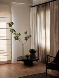 MENU Vase Stance, 50 cm, Laiton Bronze -Intérieure Décoration Magasin MENU Taper Bowl Surround Vase Stance Vase 2