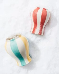 HAY Vase à Rayures Sobremesa, L, Vert - jaune 10 HAY Vase à Rayures Sobremesa, L, Vert - jaune -Intérieure Décoration Magasin Sobremesa Stripe Vase Family 01