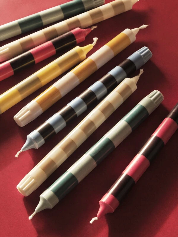 HAY Bougie Stripe, Jaune - Blanc 4 HAY Bougie Stripe, Jaune - Blanc – Image 2