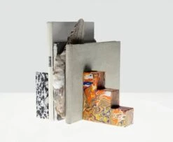 Tom Dixon Serre-livres En Escalier Swirl, Lot De 2, Multicolore -Intérieure Décoration Magasin a253dac0 623b 4ab7 9fe6 dc53ccadba18 copy