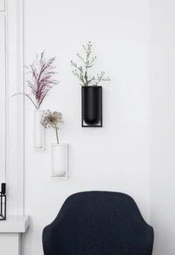 By Lassen Vase Kubus Lily, Blanc -Intérieure Décoration Magasin byLassen Kubus Vase Lily Flora 300