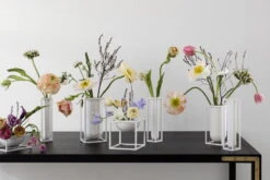 By Lassen Vase Kubus Lily, Blanc -Intérieure Décoration Magasin byLassen wedding Kubus Vases 300